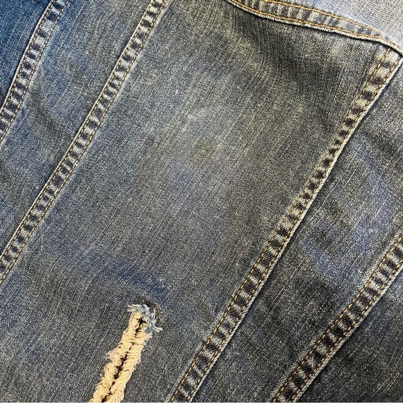 ALLEN B Women’s Jeweled Distressed Jean Jacket Cropped Sleeves Size Small - Picture 15 of 16
